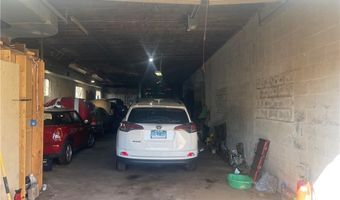 9 Maplewood Ave, Bloomfield, CT 06002