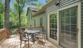 5257 Brookshire Dr, Almont, MI 48003