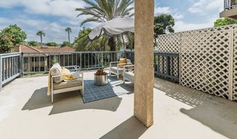 2340 Caringa Way B, Carlsbad, CA 92009