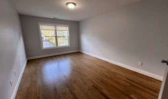 793 Pond St, Bridgeport, CT 06606