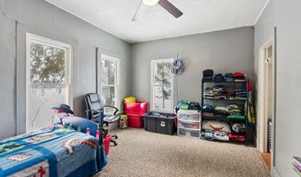 404 N Martha St, Angola, IN 46703