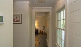 90 Taylor Ln, Alderson, WV 24910