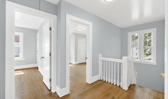 979 Washington Ave, Albany, NY 12206