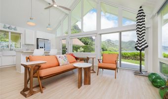 51-529 Kamehameha Hwy 4, Kaaawa, HI 96730