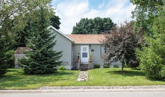 403 S Cherry St, Allison, IA 50602