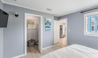 1841 OVERBROOK Ave, Clearwater, FL 33755