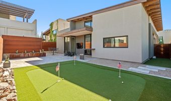 6525 E CAVE CREEK Rd 33, Cave Creek, AZ 85331