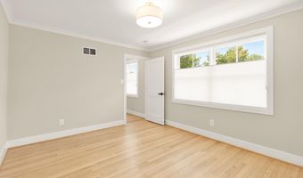 10700 ALLOWAY Dr, Potomac, MD 20854