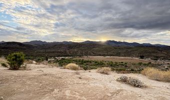 33375 S OLD BLACK CANYON Hwy, Black Canyon City, AZ 85324