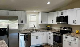 23895 W CANNON Dr, Congress, AZ 85332