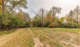 1520 Traver Rd, Ann Arbor, MI 48105