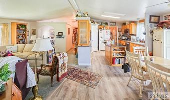 2533 N Hwy 93, Arco, ID 83213