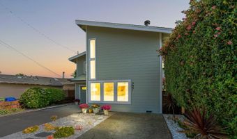227 Center Ave, Aptos, CA 95003