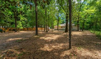 569 3rd Ave, Holt, FL 32564