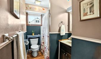 63 LINDEN Ave, Bellmawr, NJ 08031