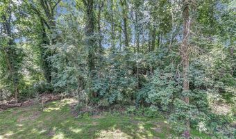 19 Green Valley Rd, Asheville, NC 28806