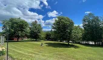 14 Grandview Dr, Berlin, NH 03570