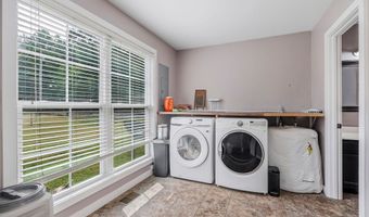 8495 Baxter Rd, Baxter, TN 38544