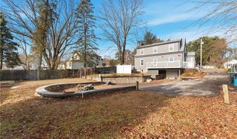 252 S Main St, Coventry, RI 02816