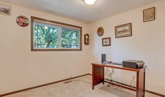 19600 S SOUTH END Rd, Oregon City, OR 97045