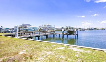 145 Bayview Blvd, Atlantic Beach, NC 28512