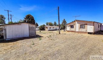 635 Thelma Ave, Arco, ID 83213