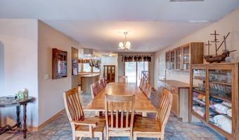 30049 Sunnyside Ct, Arkansas City, KS 67005