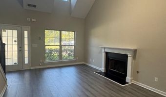 12 Georgian Cir, Adairsville, GA 30103