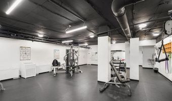 2500 N VAN DORN St 517, Alexandria, VA 22302