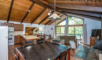 25 Linderhof Strauss Rd, Bartlett, NH 03812