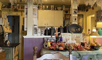 12 11th St, Berlin, NH 03570