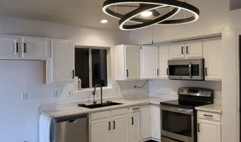 33665 S INCLINE Dr, Black Canyon City, AZ 85324