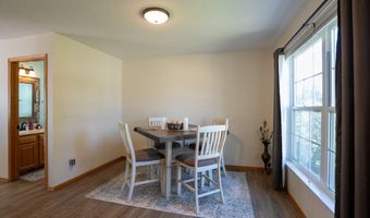 1211 10th Ave SE, Altoona, IA 50009