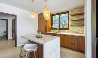 56-201 Kamehameha Hwy, Kahuku, HI 96731