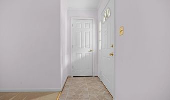 53 Woodlake Cir, Altavista, VA 24517