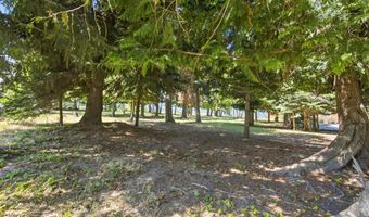 125 Cottage Ln, Bonners Ferry, ID 83805