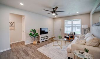 1304 SE C St, Bentonville, AR 72712