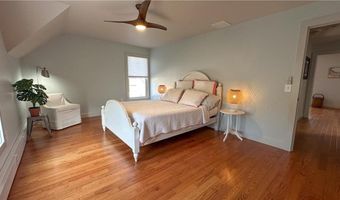 208 Chapel St, Block Island, RI 02807