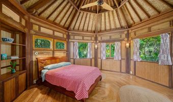 165 Waikoloa Rd, Hana, HI 96713