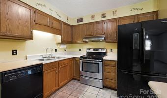 30 Brentwood Dr, Asheville, NC 28806