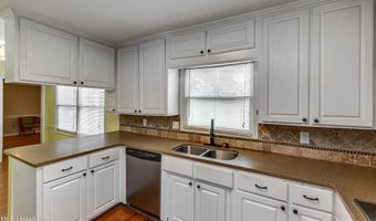 223 Haddon Cir, Brandon, MS 39047