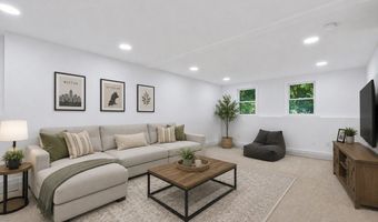 460 Richardson Ave, Attleboro, MA 02703