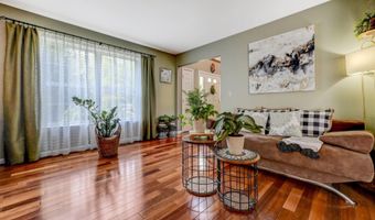 251 Scenic Dr, Blakeslee, PA 18610