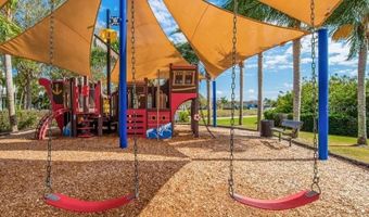 5513 GOLDEN ISLES Dr, Apollo Beach, FL 33572