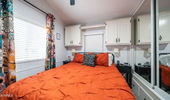 608 Ironstone Dr, Apache Junction, AZ 85119