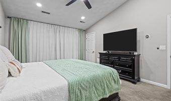 194 Council Rock Rd, Cranston, RI 02921