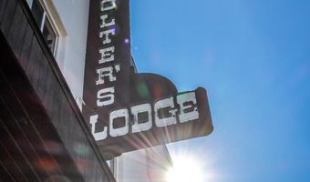 355 S WASHINGTON St, Afton, WY 83110