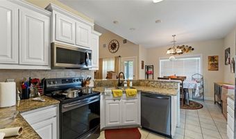 3900 SW Grey Hawk Dr, Bentonville, AR 72713