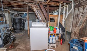 101 Collins St, Attleboro, MA 02703