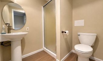 2512 N KENILWORTH St, Arlington, VA 22207